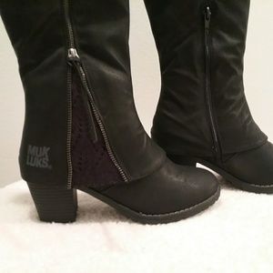 muk luks lacy boot